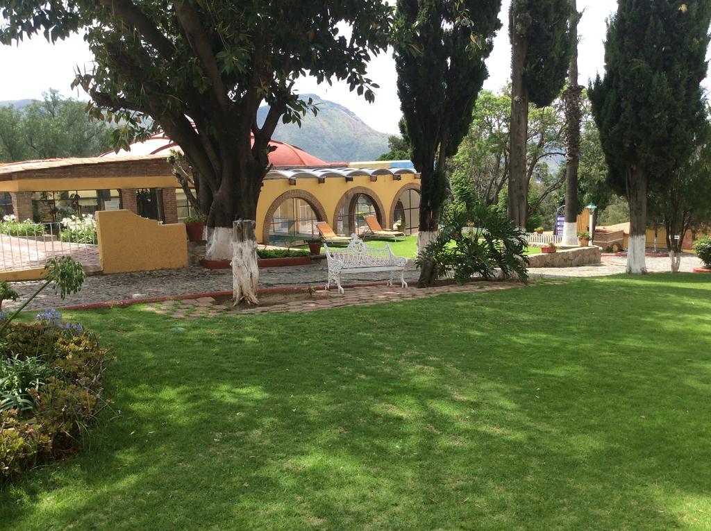 Hotel Villa De La Plata กัวนาฮัวโต ภายนอก รูปภาพ