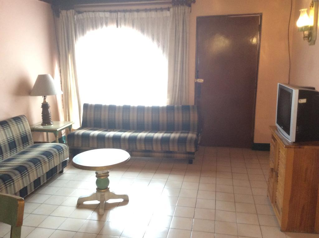 Hotel Villa De La Plata กัวนาฮัวโต ภายนอก รูปภาพ