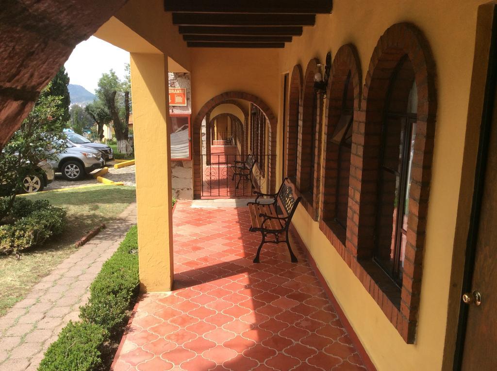 Hotel Villa De La Plata กัวนาฮัวโต ภายนอก รูปภาพ